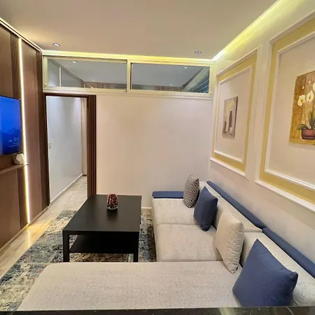 Y48 Logement Confortable & Chic En Plein Coeur De Casablanca Exterior photo