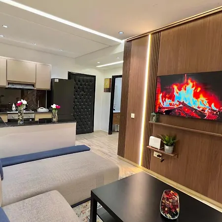 Y48 Logement Confortable & Chic En Plein Coeur De Casablanca Exterior photo